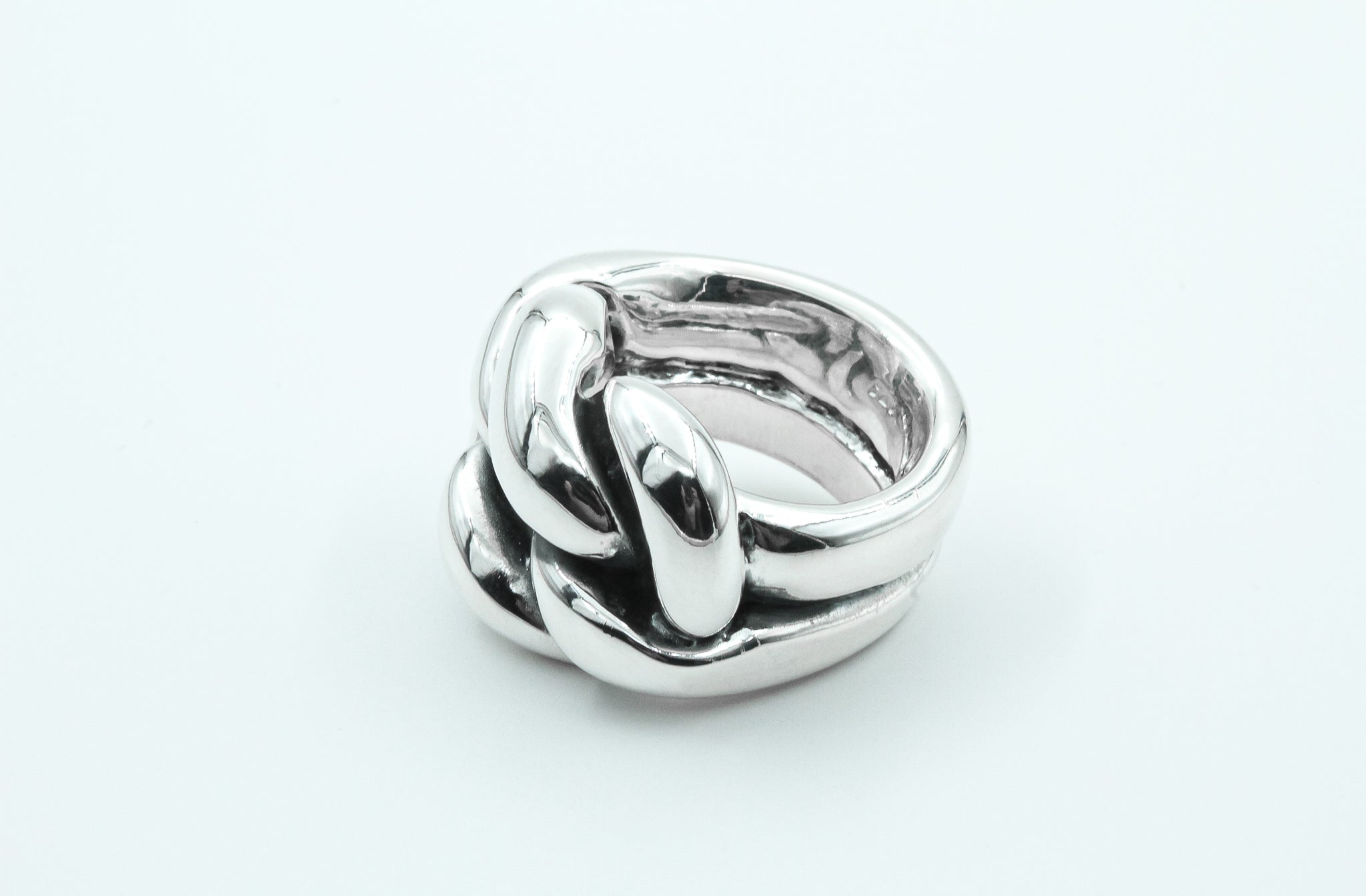 ANILLO BARBADO