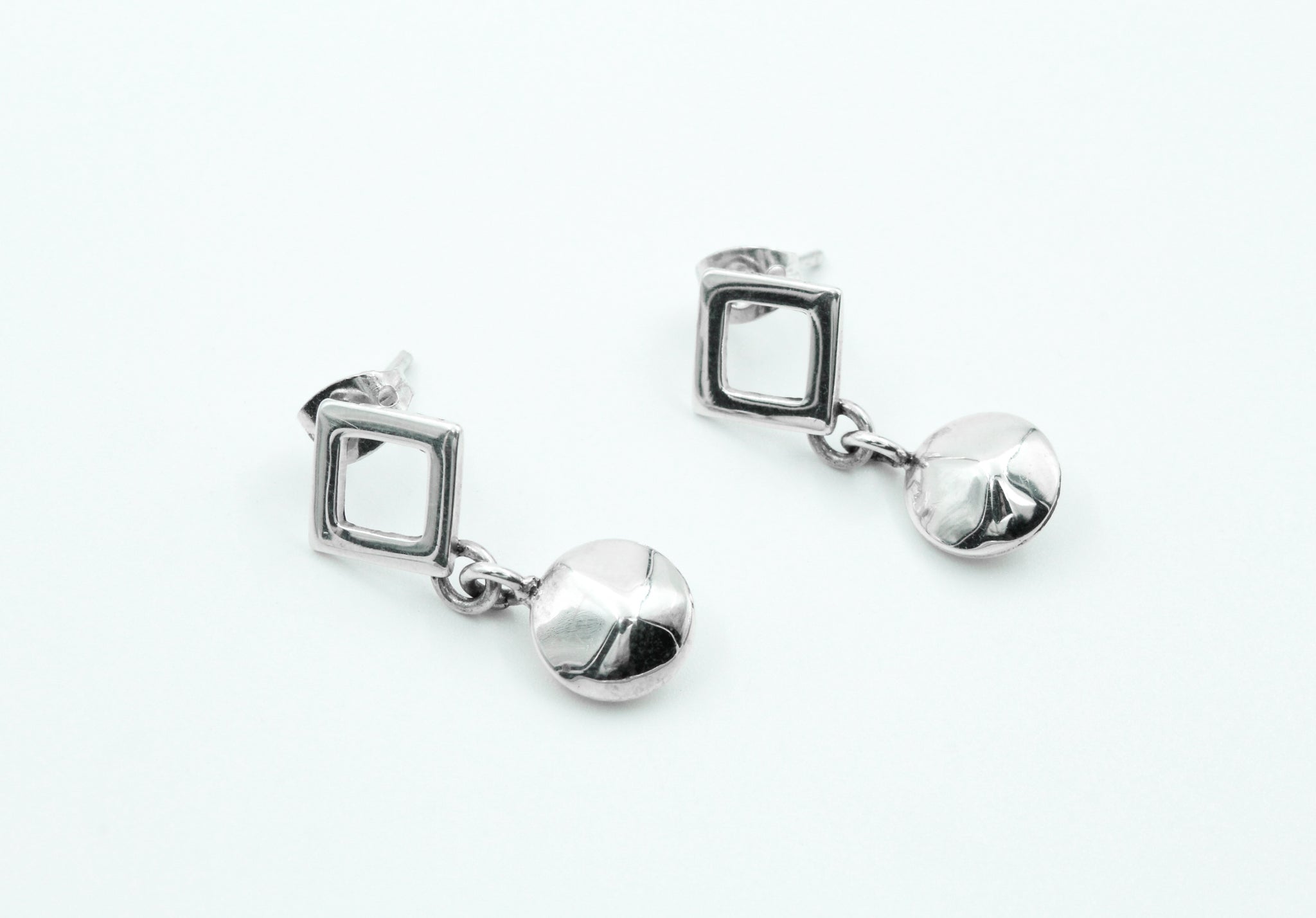 BROQUEL ROMBO COLGANTE