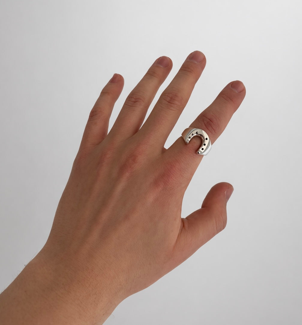 ANILLO HERRADURA