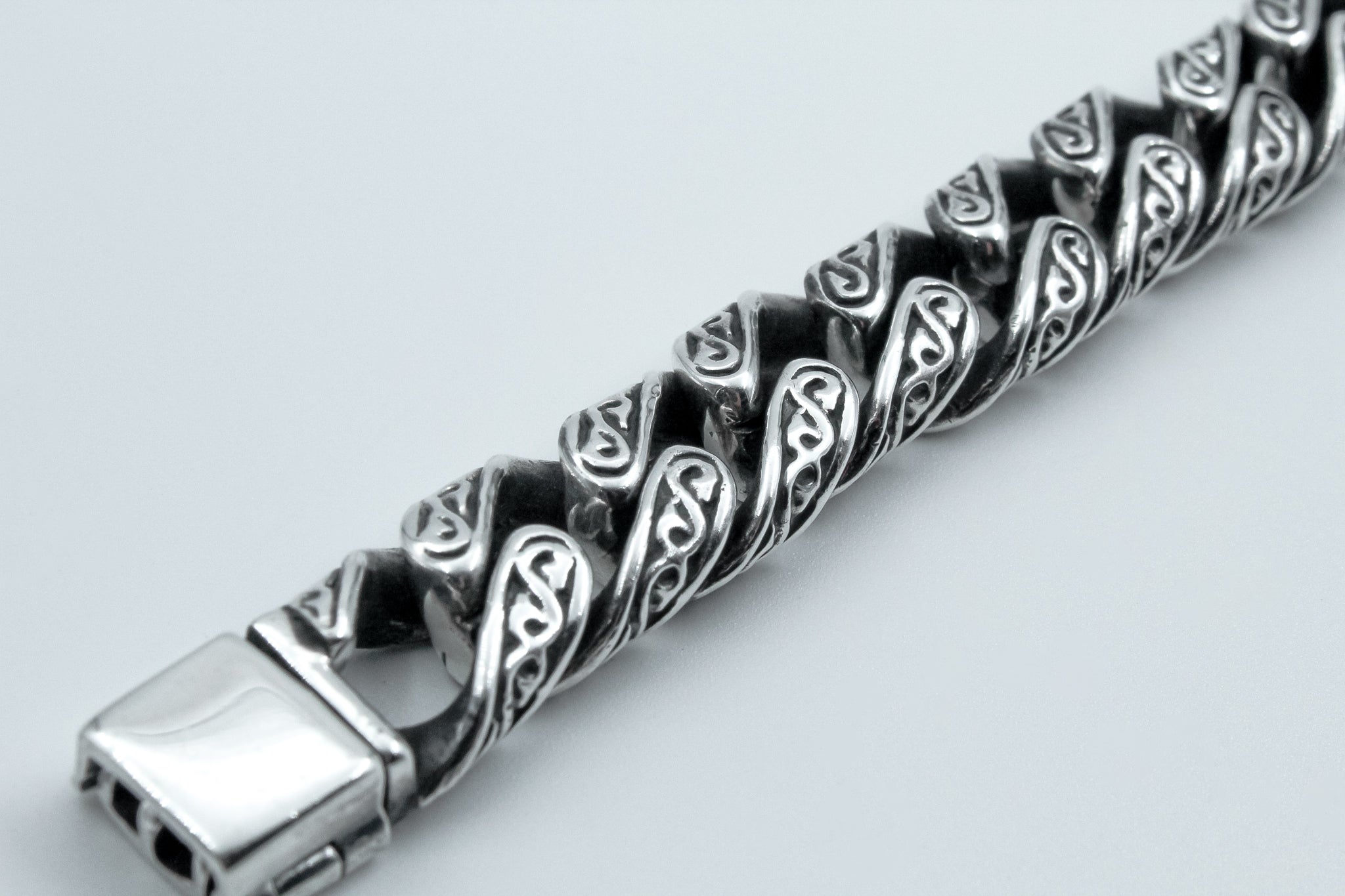 PULSERA DRAGÓN